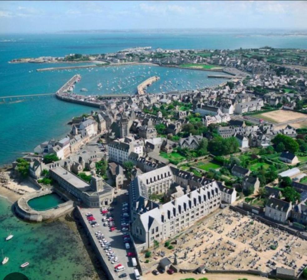 Ty Ma Gourdadou Lägenhet Saint-Pol-de-Léon Exteriör bild